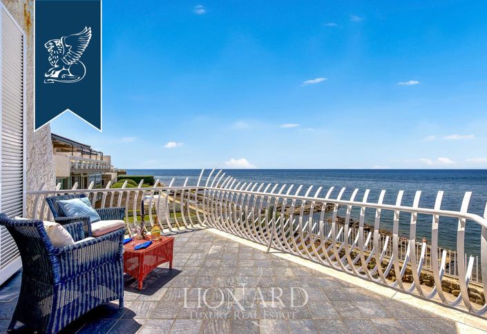 Image No.16-9 Bed Villa for sale