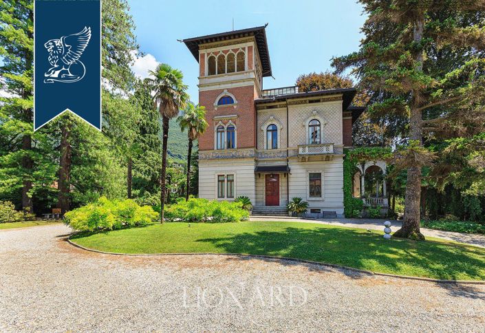 Image No.2-7 Bed Villa for sale