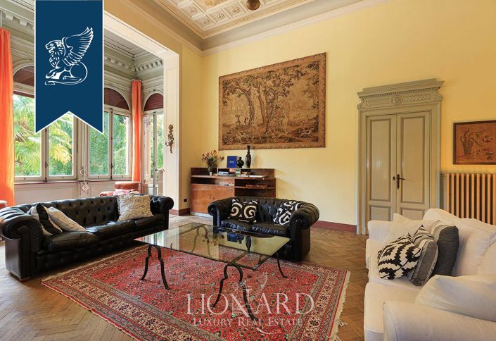 Image No.20-7 Bed Villa for sale