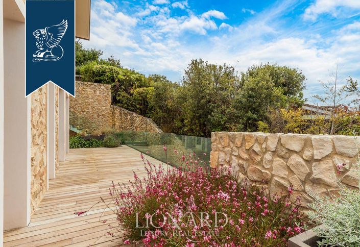 Image No.18-4 Bed Villa for sale