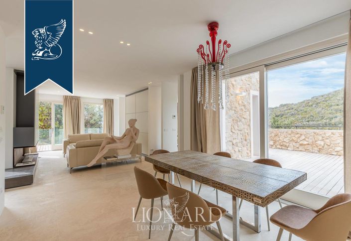 Image No.31-4 Bed Villa for sale