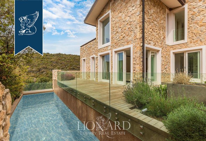 Image No.7-4 Bed Villa for sale