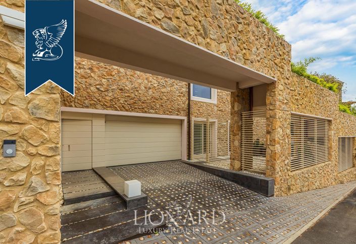 Image No.73-4 Bed Villa for sale