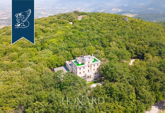 Image No.12-21 Bed Hotel for sale