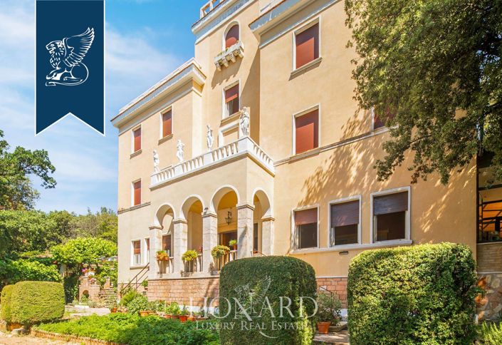 Image No.2-21 Bed Hotel for sale