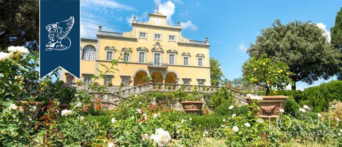 Image No.7-10 Bed Villa for sale