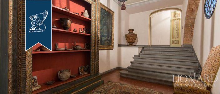 Image No.84-10 Bed Villa for sale