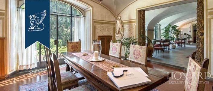 Image No.86-10 Bed Villa for sale