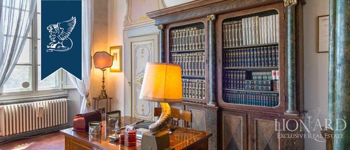 Image No.97-10 Bed Villa for sale