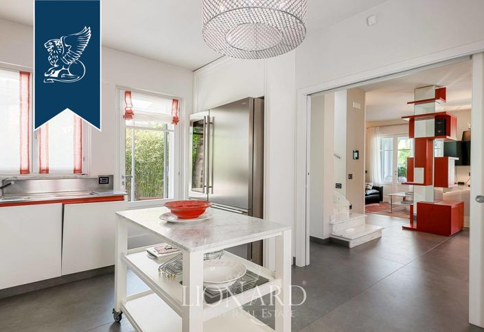 Image No.11-4 Bed Villa for sale