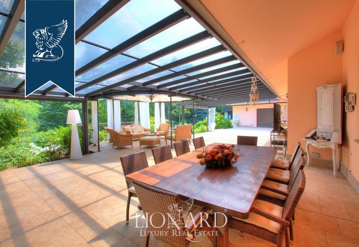 Image No.13-12 Bed Hotel for sale