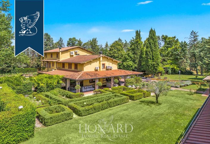 Image No.3-18 Bed Hotel for sale