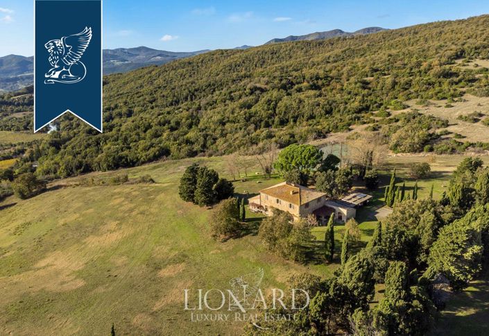 Image No.7-9 Bed Villa for sale