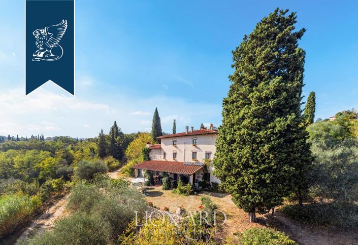 Image No.5-11 Bed Farmhouse for sale