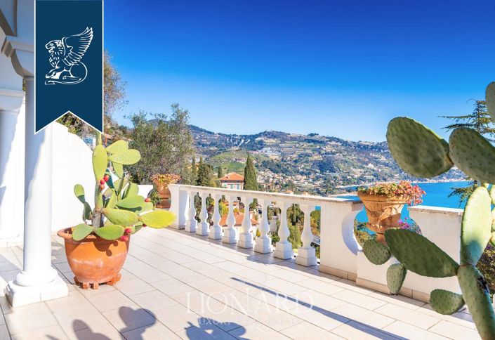 Image No.18-Villa de 4 chambres à vendre à Ventimiglia