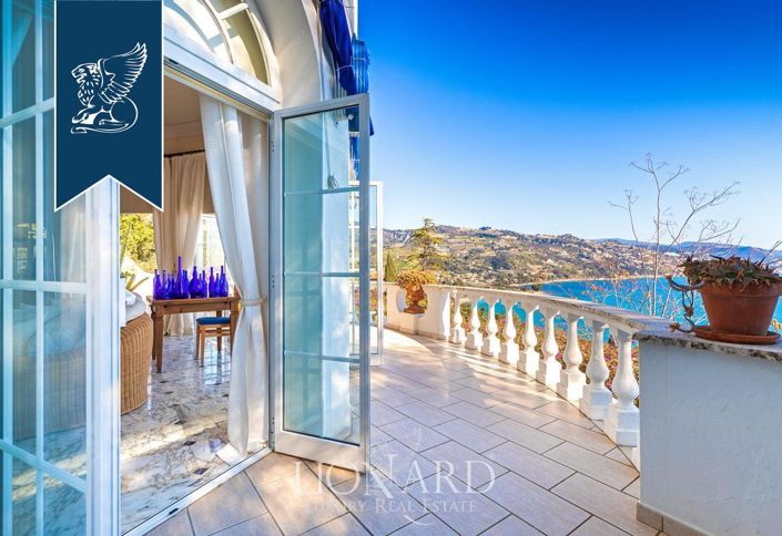 Image No.20-Villa de 4 chambres à vendre à Ventimiglia