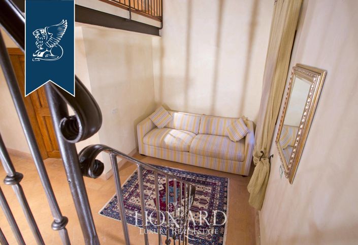 Image No.63-22 Bed Villa for sale