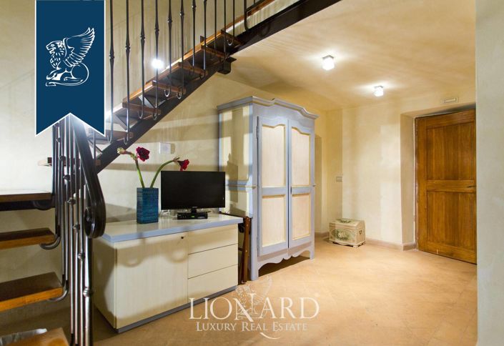 Image No.64-22 Bed Villa for sale