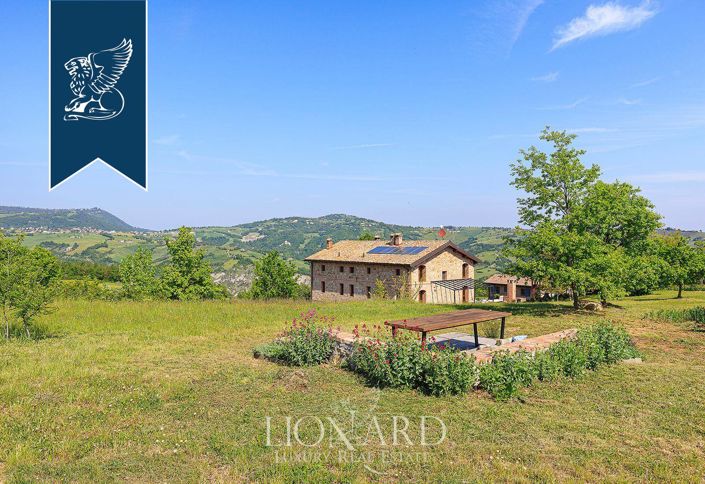 Image No.31-10 Bed Villa for sale