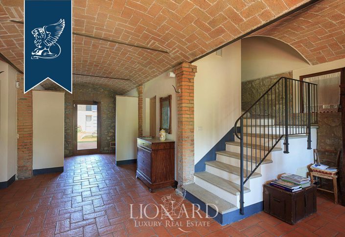 Image No.38-10 Bed Villa for sale