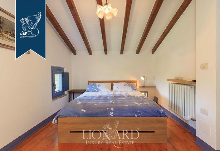 Image No.49-10 Bed Villa for sale