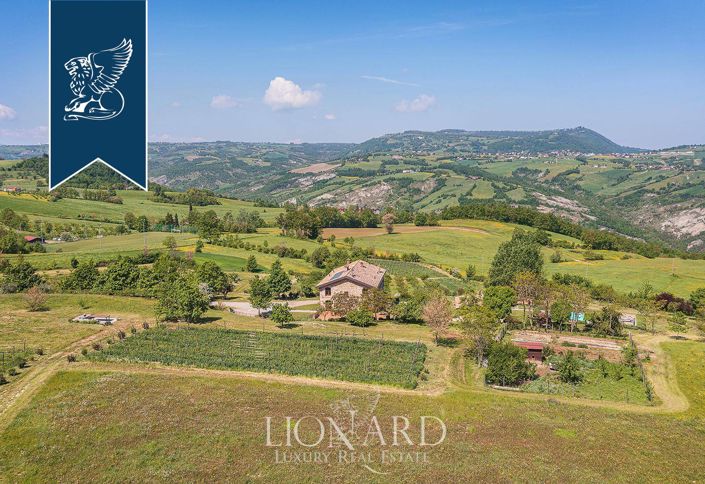 Image No.81-10 Bed Villa for sale