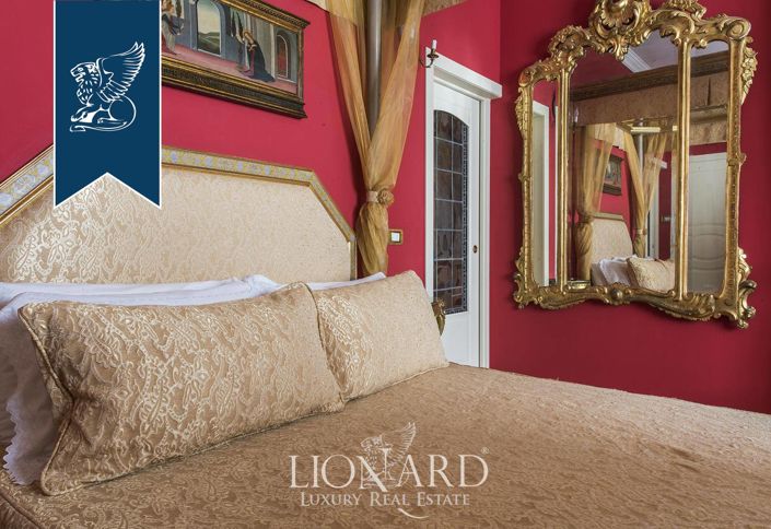 Image No.22-5 Bed Villa for sale