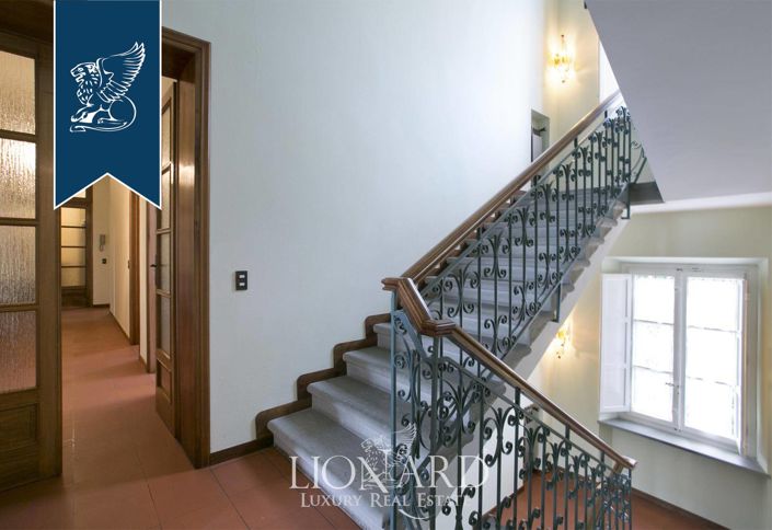 Image No.32-9 Bed Villa for sale