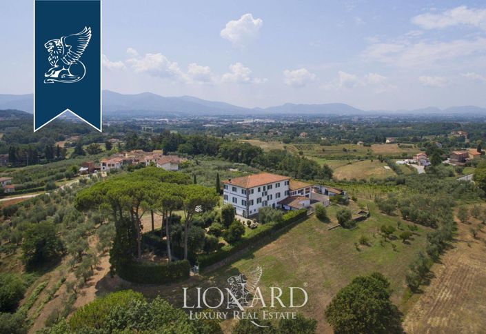 Image No.41-9 Bed Villa for sale