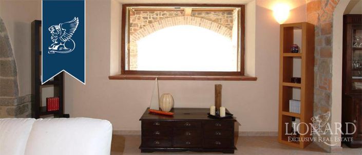 Image No.12-6 Bed Country House for sale