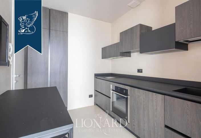 Image No.15-5 Bed Villa for sale