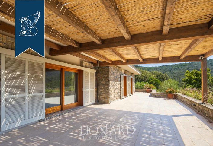 Image No.3-5 Bed Villa for sale