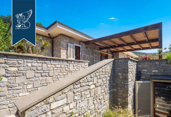 Image No.7-5 Bed Villa for sale