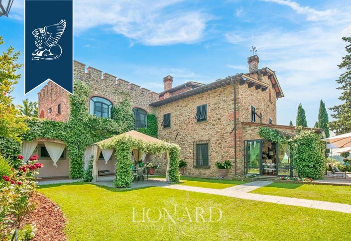 Image No.3-7 Bed Villa for sale