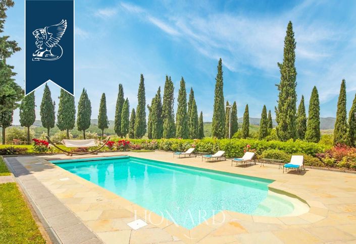 Image No.7-7 Bed Villa for sale