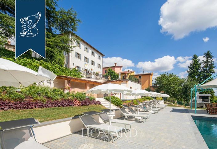 Image No.6-7 Bed Villa for sale