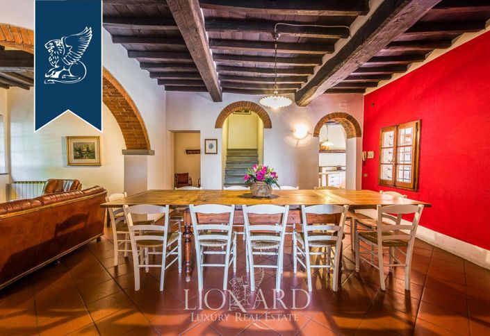 Image No.48-35 Bed Farmhouse for sale