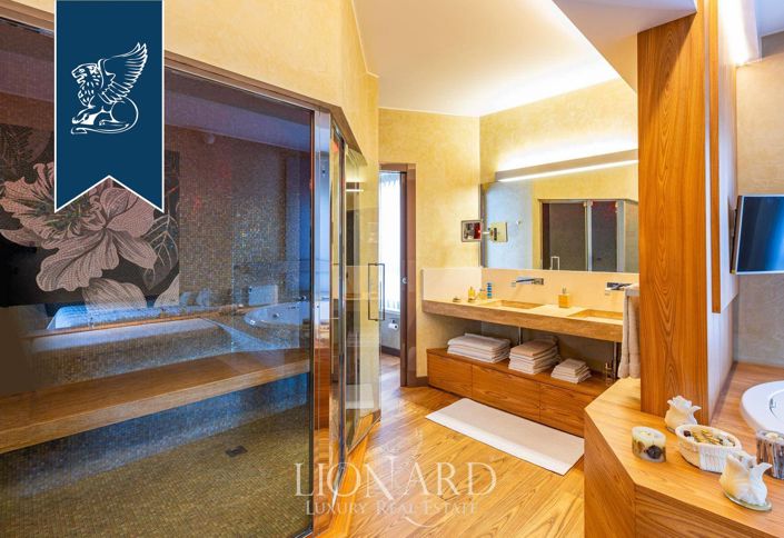 Image No.20-2 Bed Apartment for sale