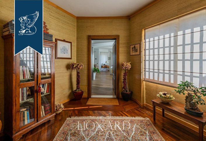 Image No.27-2 Bed Apartment for sale