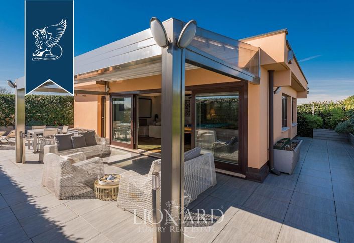 Image No.38-2 Bed Apartment for sale