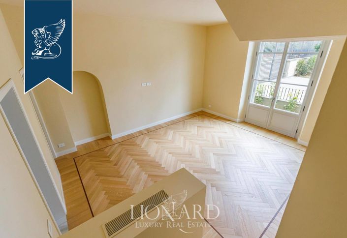 Image No.20-2 Bed Apartment for sale