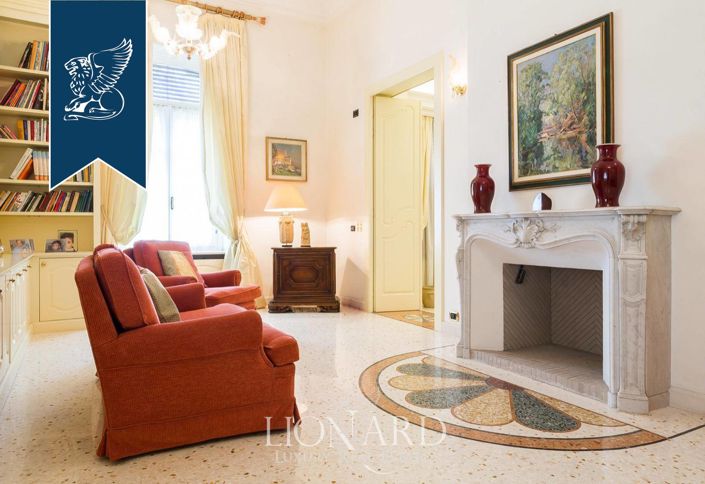 Image No.19-Villa de 8 chambres à vendre à Taggia