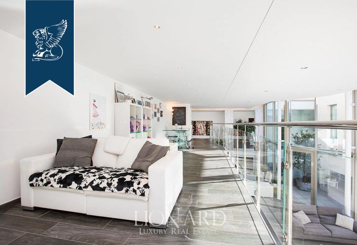 Image No.26-5 Bed Villa for sale