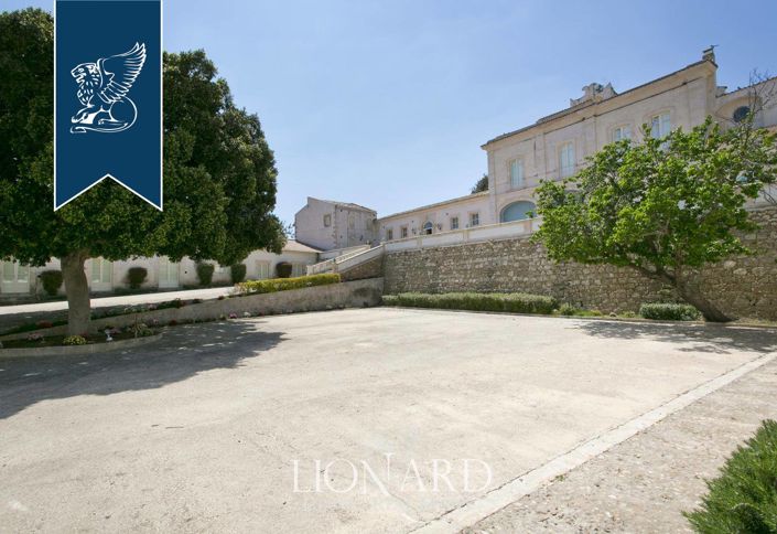 Image No.5-102 Bed Hotel for sale