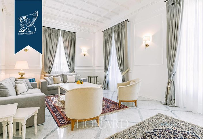 Image No.21-5 Bed Villa for sale