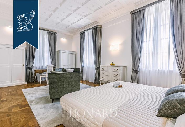 Image No.32-5 Bed Villa for sale