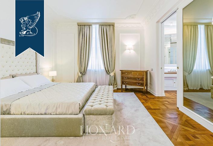 Image No.38-5 Bed Villa for sale