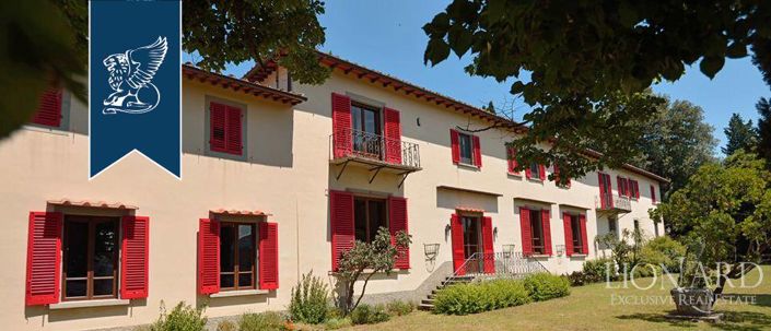 Image No.10-50 Bed Farmhouse for sale