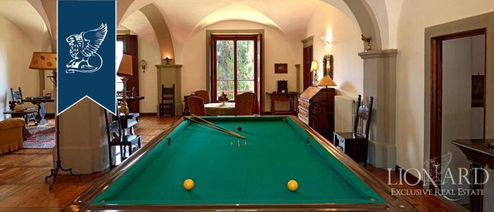 Image No.35-50 Bed Farmhouse for sale