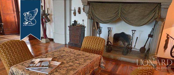 Image No.38-50 Bed Farmhouse for sale